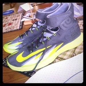 Men's Nike Zoom Hyperdunk shoes